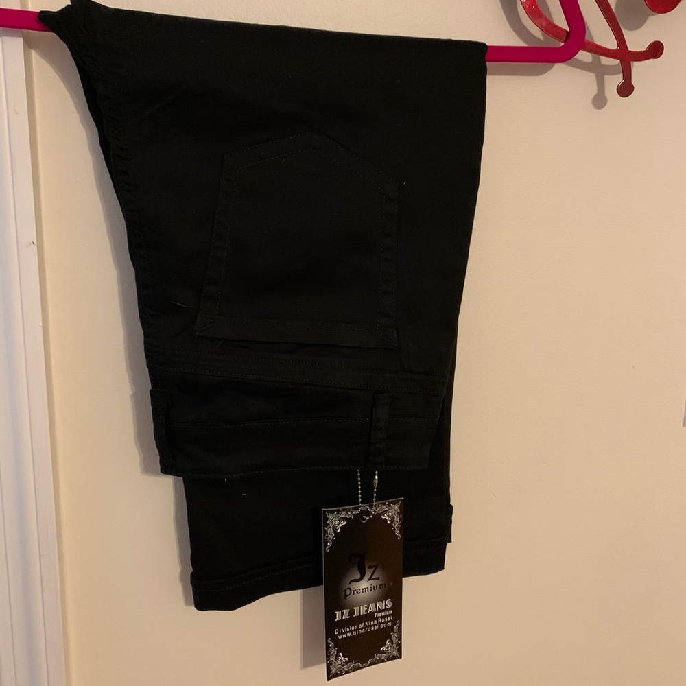 JZ Premium Crop Pants